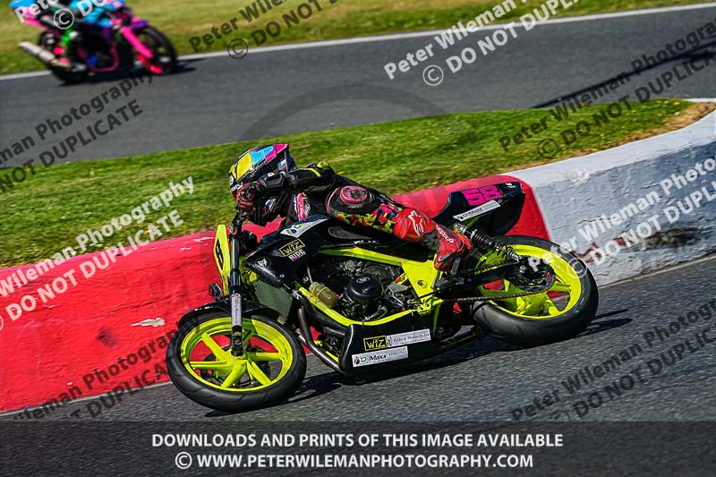 enduro digital images;event digital images;eventdigitalimages;mallory park;mallory park photographs;mallory park trackday;mallory park trackday photographs;no limits trackdays;peter wileman photography;racing digital images;trackday digital images;trackday photos